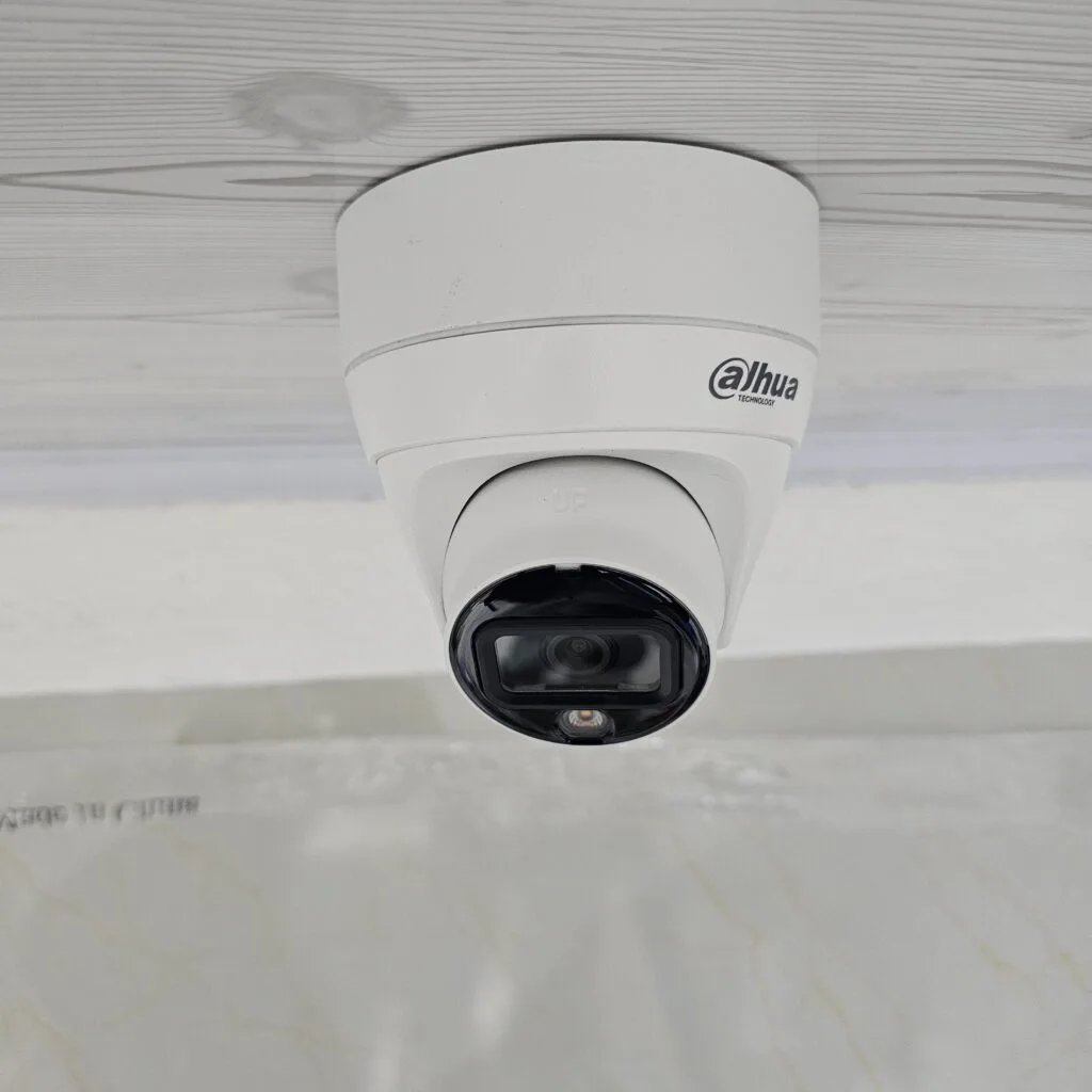 Cámaras de seguridad — fotografía 3